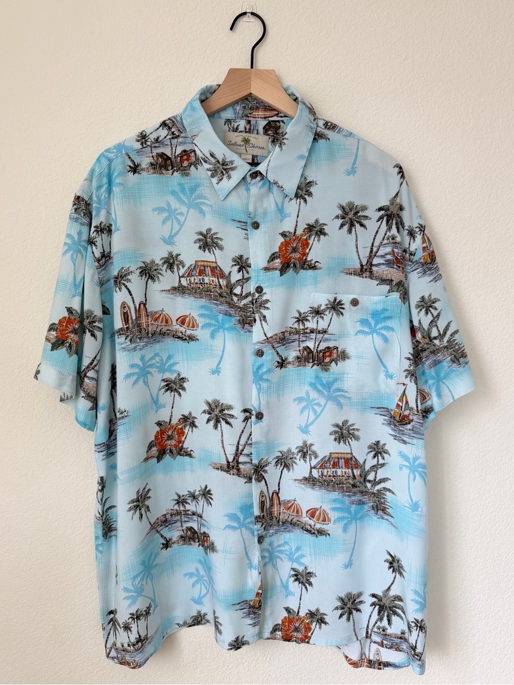 Island Shores Short Sleeve Button Up Aloha Tropical Palm Shirt 100% Rayon XL